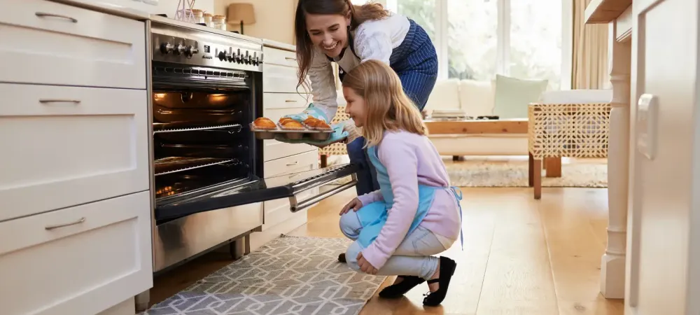 mother daughter baking